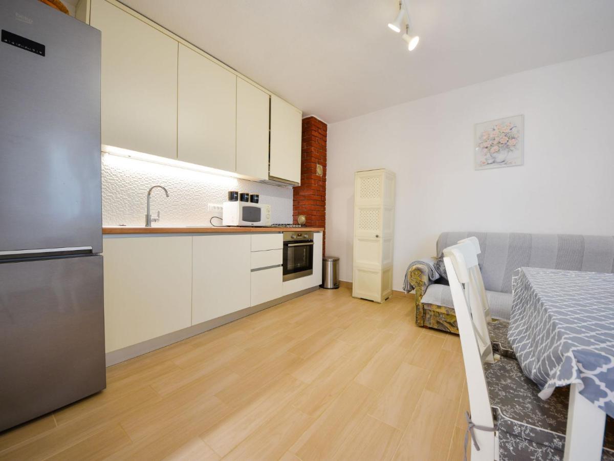 Apartment Vukic-5 By Interhome Starigrad Paklenica Eksteriør billede